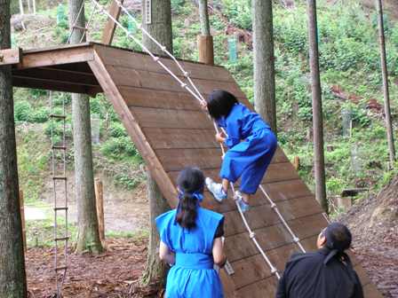 伊賀忍者修行の里　赤目四十八滝　忍者の森