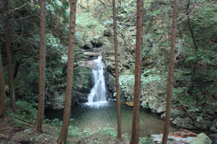 青山高原　名もなき滝