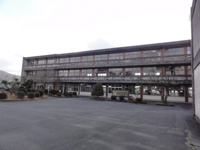 旧府中小学校