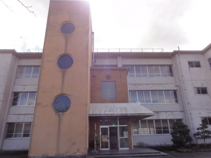 旧比自岐小学校