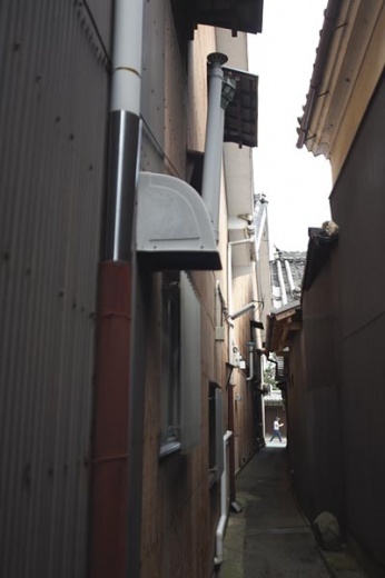 ひやわい