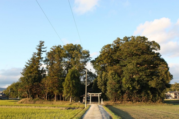 依那古（いなこ）神社