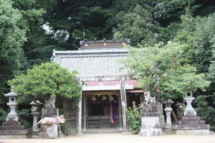 勝手（かって）神社