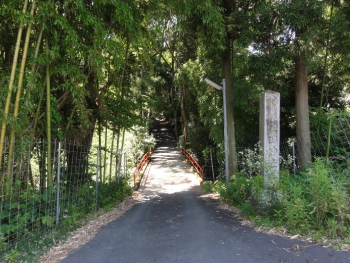 三田（みた）神社