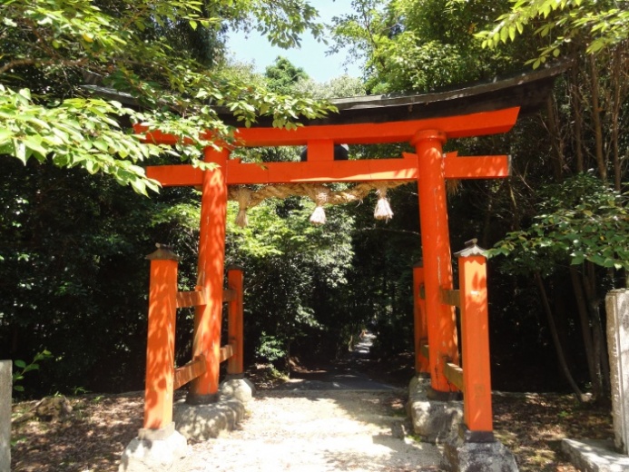 三田（みた）神社