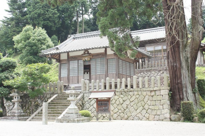 玉瀧（たまたき）神社