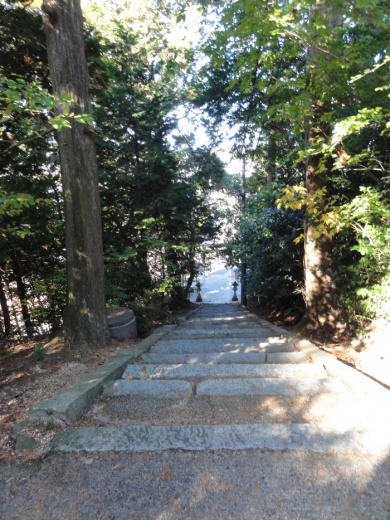 友生（ともの）神社
